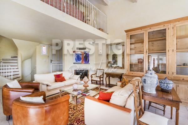 Maison
                                                                                                                                                                                                                                                                                                                        7 pièce(s)                                                                                                                                                                                                          5 chambre(s)                                                                                                                                                                                                          192.67  m²