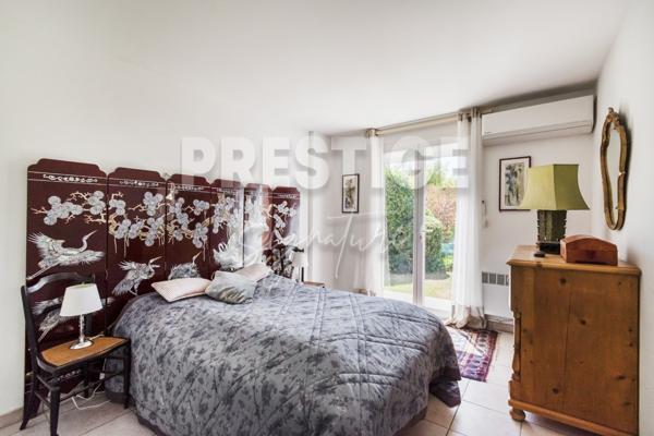 Maison
                                                                                                                                                                                                                                                                                                                        7 pièce(s)                                                                                                                                                                                                          5 chambre(s)                                                                                                                                                                                                          192.67  m²