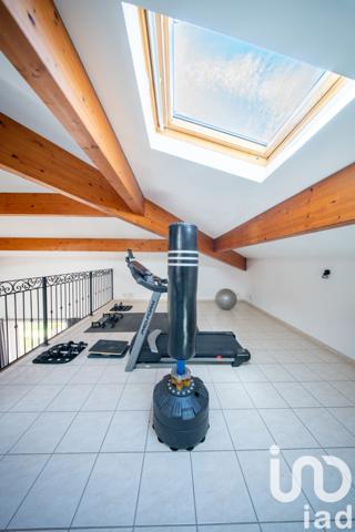 Maison à vendre 6 pièces 261 m² Gignac-la-Nerthe