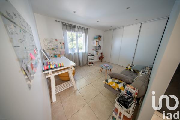Maison à vendre 6 pièces 261 m² Gignac-la-Nerthe
