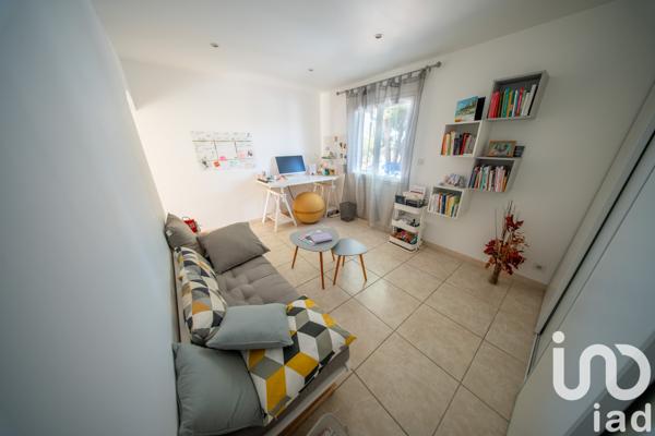 Maison à vendre 6 pièces 261 m² Gignac-la-Nerthe