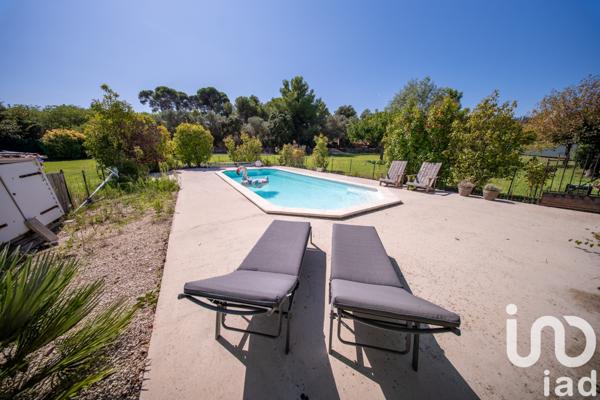 Maison à vendre 6 pièces 261 m² Gignac-la-Nerthe