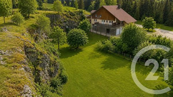 Maison à vendre  10 pièces - 297 m 2   LES FOURGS  - 25