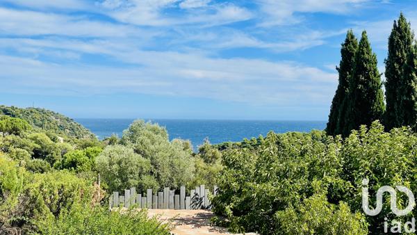 Maison à vendre 10 pièces 274 m² Cavalaire-sur-Mer