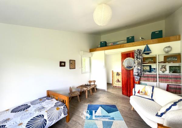 Maison 7 pièce(s) 5 chambre(s) 190.93 m²