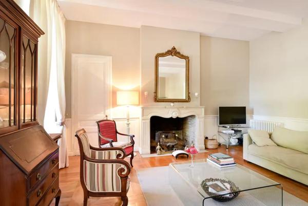 Bordeaux Rive droite Demeure de prestige  12 pièce(s) 450 m2