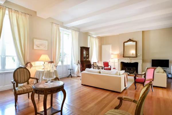 Bordeaux Rive droite Demeure de prestige  12 pièce(s) 450 m2