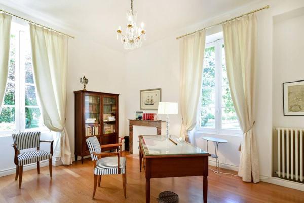 Bordeaux Rive droite Demeure de prestige  12 pièce(s) 450 m2