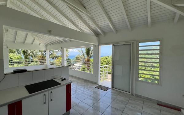 Maison à vendre    4 pièces •  Trois-Rivières