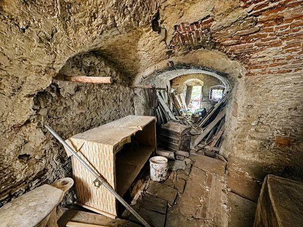 Cave 44,63 m2 Bastia - Montée Filippina