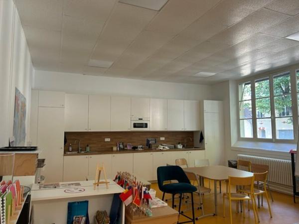 LOCAUX PROFESSIONNELS PROCHE HOPITAL