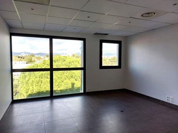 Bureaux PMR à louer - ZAC Les Playes - La Seyne sur Mer