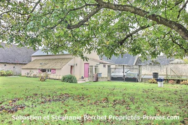 Maison 3 chambres sur un terrain d'environ 1525 m2