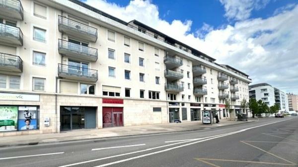 DIJON - QUARTIER REPUBLIQUE - BUREAUX A VENDRE