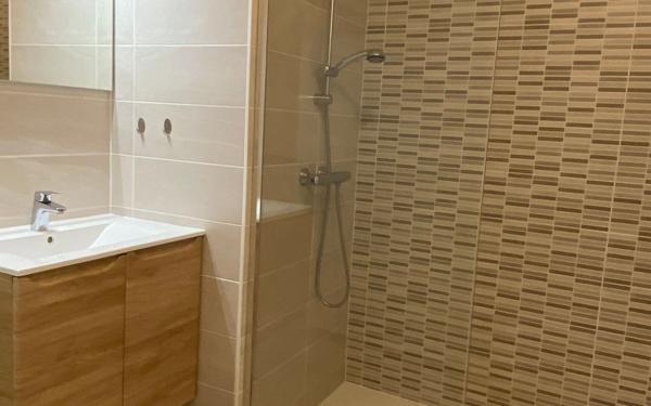 Appartement à vendre    2 pièces • 51,55 m2 Brumath