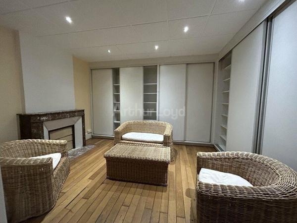 BUREAUX à LOUER de 114 m²