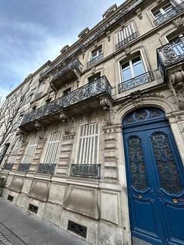 BUREAUX à LOUER de 114 m²