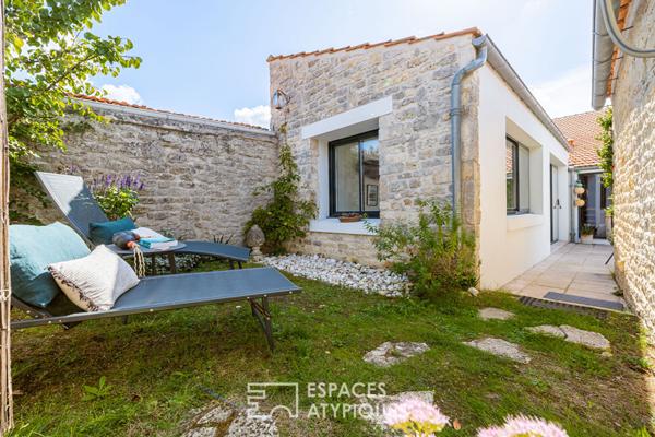 Maison ancienne de caractère et son chai