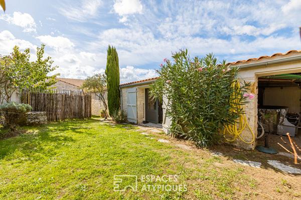 Maison ancienne de caractère et son chai