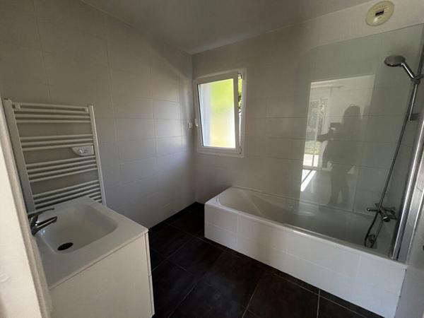 Ergué-Gabéric Maison en pierre 81.54 m² avec jardin
