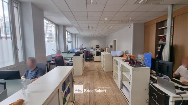 Location bureaux lumineux Lyon 3ème avenue de Saxe proche Part Dieu