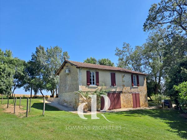 Condom (32100) Élégant Manoir du XVIIIe siècle avec Tours au coeur de la Gascogne