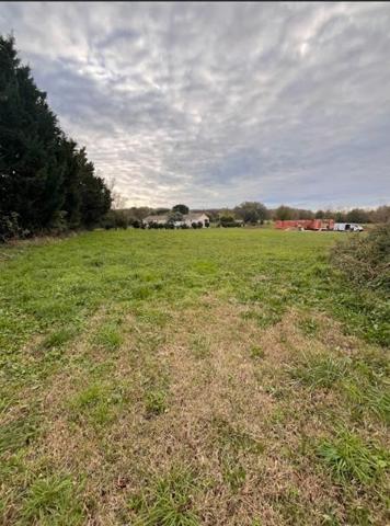 Terrain à vendre |  Parisot |  2253 m²