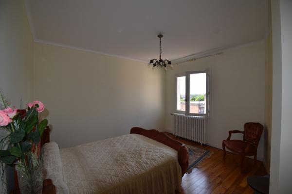 CINTEGABELLE-Maison 6 pièces 127 m²  Cintegabelle (31550)