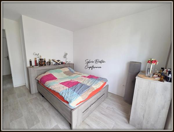 Sevran Appartement 2 pièces - 50 m2 - Balcon - Place de parking en sous-sol