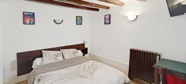 Maison à vendre 17 pièces (49)