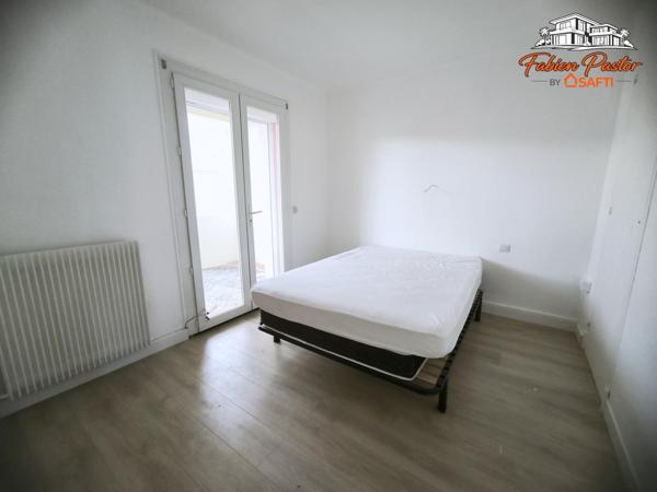 Maison de ville rénovée avec garage et jardin