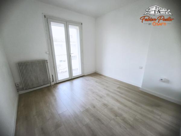 Maison de ville rénovée avec garage et jardin