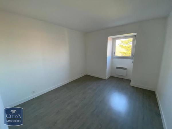 Appartement à louer 3 pièces 76.88m² Charleville-Mézières (08000)