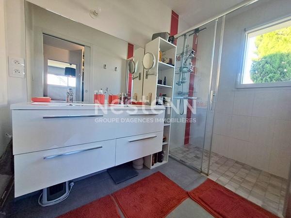 Maison contemporaine de 2018 à Rouillon avec suite parentale et vaste pièce de vie de 60m² proche commerces