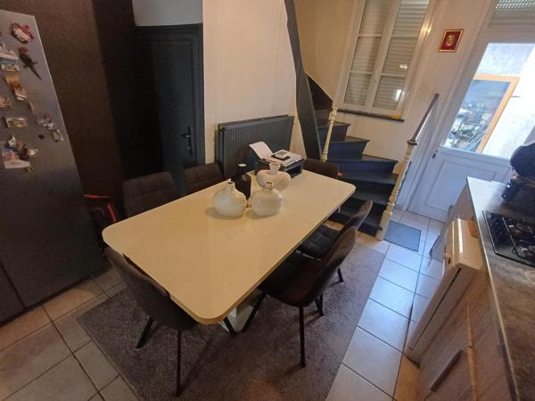 Maison 3 chambres - 10 min à pied de l’hyper centre - 99 000 €