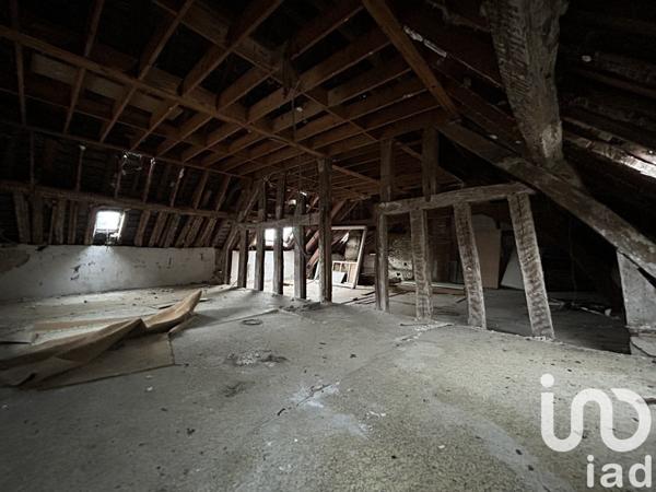 Maison de ville 8 pièces de 216 m² à Ingré (45140)