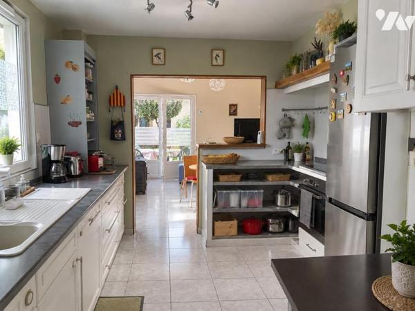Maison lumineuse en viager avec jardin et garage
