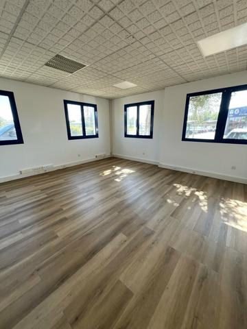 Chalon sur Saône Zone Sud - Bureaux 190 m² à louer