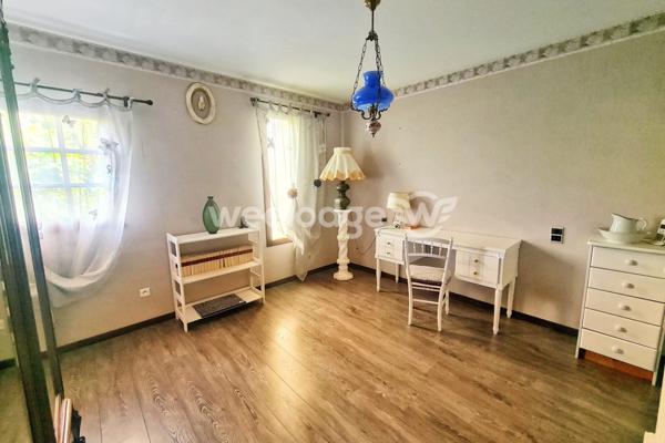 Maison à vendre 7 pièces de 148,17 m² à Manosque