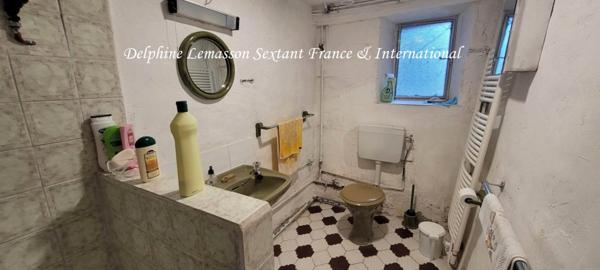 Maison en pierre à moderniser, Thenac 24240