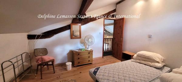 Maison en pierre à moderniser, Thenac 24240