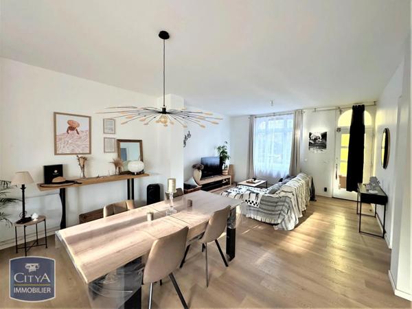 Maison à louer 6 pièces 128.07m²