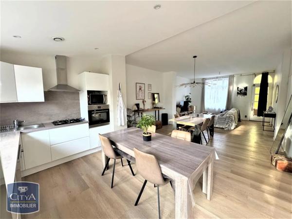 Maison à louer 6 pièces 128.07m²