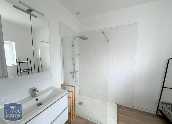 Maison à louer 6 pièces 128.07m²