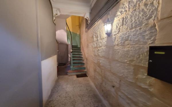 Appartement à vendre    3 pièces • 41,62 m2 Avignon