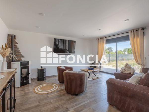 À vendre Local commercial 70.45 m² - Nazelles-négron 37530