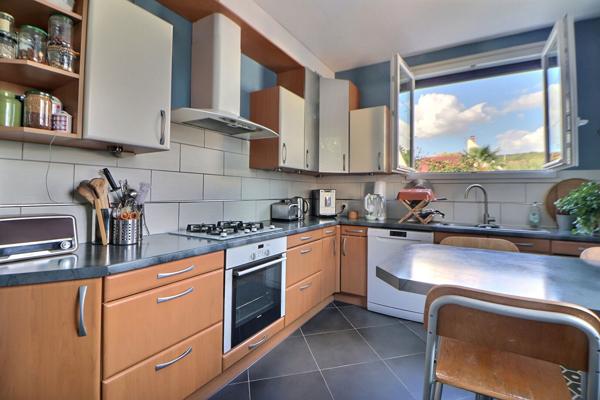Maison 6 pièces à vendre à Saint-Leu-la-Forêt + GARAGE