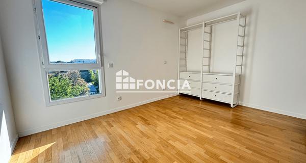Location Appartement 3 pièces 60.48 m² - Vanves 92170