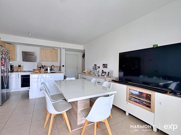 T4 moderne avec terrasse et box en option