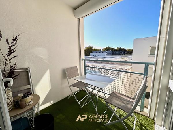 Appartement T3 57 m² avec parking - La Ville en Bois - La Rochelle 335 000 € **  - Référence  MR761